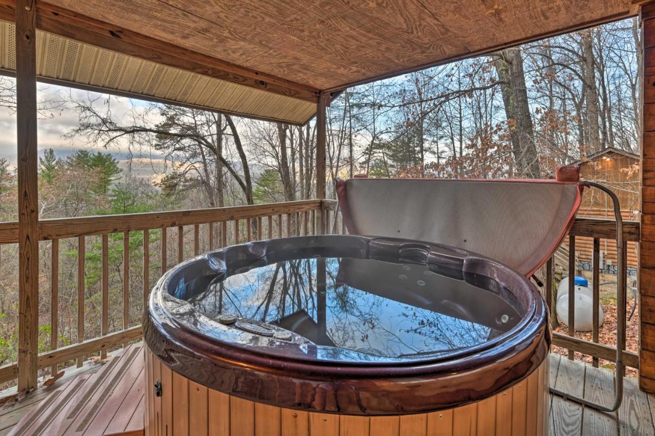 Cozy Deer Glen Cabin With Private Hot Tub And Porch! Bryson City Exteriér fotografie