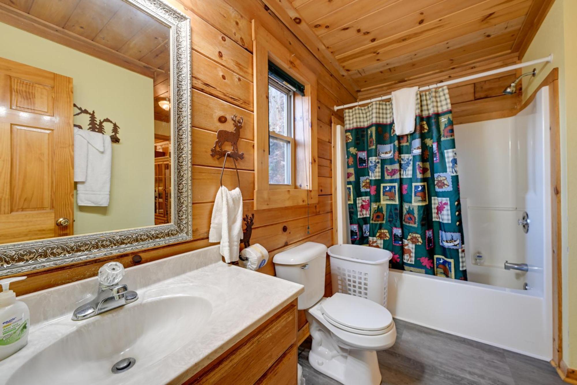 Cozy Deer Glen Cabin With Private Hot Tub And Porch! Bryson City Exteriér fotografie